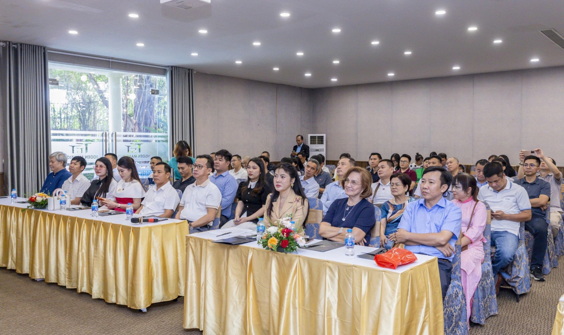 Kết nối giao thương