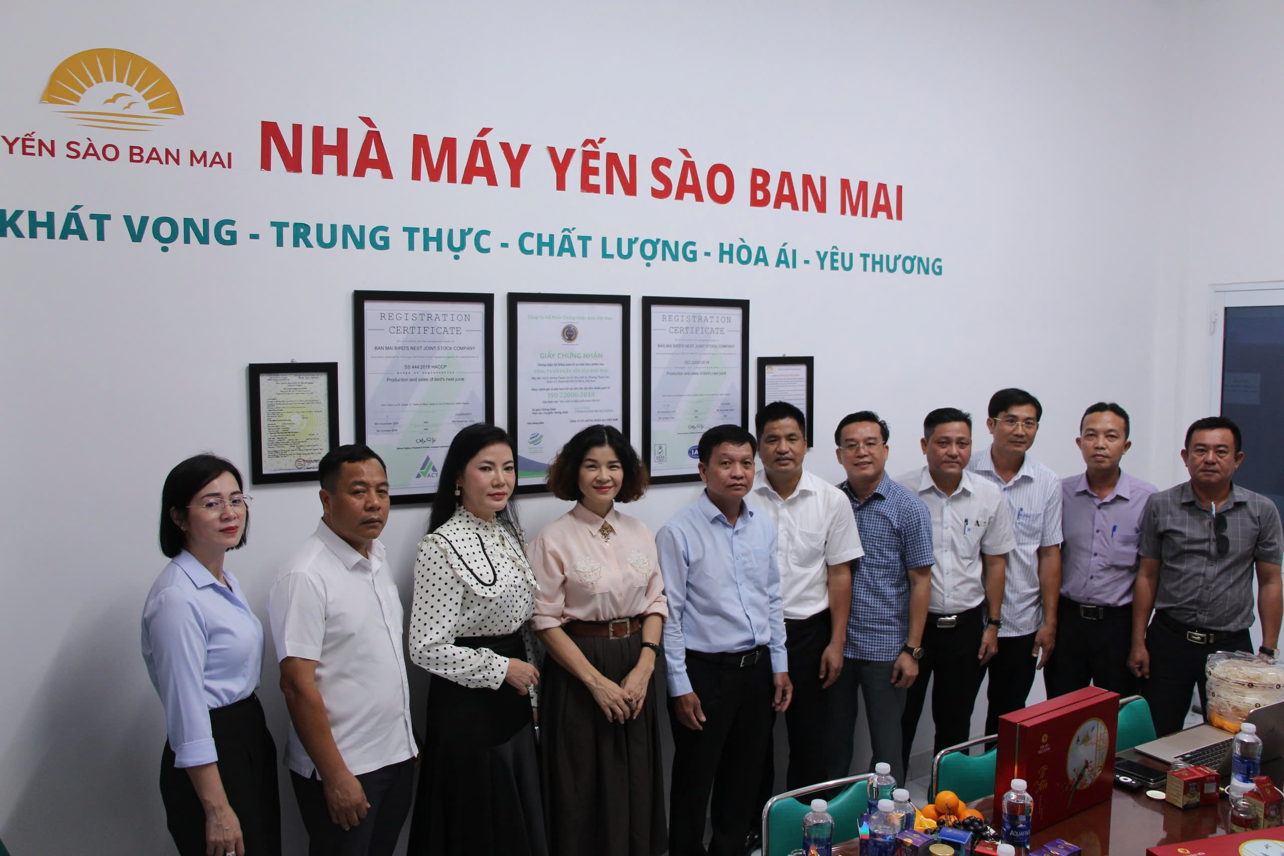 Hội Doanh nghiệp Phường An Phú Đông thăm Công ty Cổ phần Yến sào Ban Mai